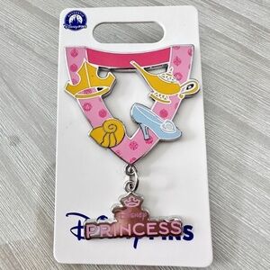 Disney Princess Disney Pin Trading Dangle Pin WDW 2026
